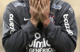 Ronaldo durante o treino do Corinthians realizado esta manh no Parque So Jorge. O prximo jogo do time ser domingo, dia 16/05, no Olmpico, contra o Grmio, pela 2 rodada do Campeonato Brasileiro 2010; So Paulo, Brasil