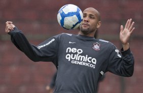 Souza durante o treino do Corinthians realizado esta manh no Parque So Jorge. O prximo jogo do time ser domingo, dia 16/05, no Olmpico, contra o Grmio, pela 2 rodada do Campeonato Brasileiro 2010; So Paulo, Brasil