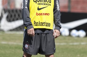 Bruno Cesar durante o treino do Corinthians realizado esta manhã no Parque São Jorge. O próximo jogo do time será amanhã, domingo, dia 16/05, no Olímpico, contra o Grêmio, pela 2ª rodada do Campeonato Brasileiro 2010; São Paulo, Brasil