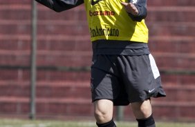 Chicão durante o treino do Corinthians realizado esta manhã no Parque São Jorge. O próximo jogo do time será amanhã, domingo, dia 16/05, no Olímpico, contra o Grêmio, pela 2ª rodada do Campeonato Brasileiro 2010; São Paulo, Brasil
