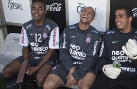 Elias; Roberto Carlos e Danilo durante o treino do Corinthians realizado esta manhã no Parque São Jorge. O próximo jogo do time será amanhã, domingo, dia 16/05, no Olímpico, contra o Grêmio, pela 2ª rodada do Campeonato Brasileiro 2010; São Paulo, Brasil