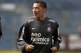 Ralf durante o treino do Corinthians realizado esta manhã no Parque São Jorge. O próximo jogo do time será domingo, dia 23/05, no Pacaembu, contra o Fluminense, pela 3ª rodada do Campeonato Brasileiro 2010; São Paulo, Brasil
