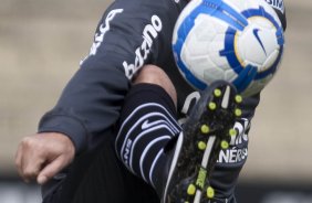 Ronaldo durante o treino do Corinthians realizado esta manhã no Parque São Jorge. O próximo jogo do time será domingo, dia 23/05, no Pacaembu, contra o Fluminense, pela 3ª rodada do Campeonato Brasileiro 2010; São Paulo, Brasil