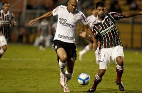 Souza e Gum durante partida entre Corinthians x Fluminense vlida pela 3 rodada do Campeonato Brasileiro 2010, realizada no estdio do Pacaembu