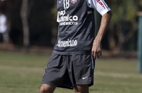 Danilo durante treinamento na intertemporada do Corinthians, realizado esta manh no Oscar Inn Resort em Aguas de Lindoia, interior de So Paulo. O prximo jogo do time ser dia 14/07, contra o Cear, no estdio Castelo, pela 7 rodada do Campeonato Brasileiro 2010; So Paulo, Brasil