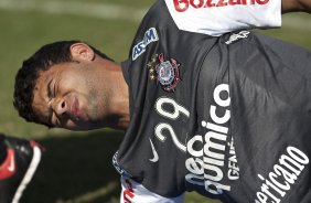 William Morais durante treinamento na intertemporada do Corinthians, realizado esta manh no Oscar Inn Resort em Aguas de Lindoia, interior de So Paulo. O prximo jogo do time ser dia 14/07, contra o Cear, no estdio Castelo, pela 7 rodada do Campeonato Brasileiro 2010; So Paulo, Brasil