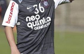 Bruno Cesar durante treinamento do Corinthians, realizado esta manh no Parque So Jorge. O prximo jogo do time pelo Campeonato Brasileiro 2010, ser dia 14/07, contra o Cear no Castelo, em Fortaleza; So Paulo, Brasil