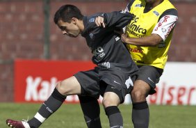 Defederico e Boquita durante treinamento do Corinthians, realizado esta manh no Parque So Jorge. O prximo jogo do time pelo Campeonato Brasileiro 2010, ser dia 14/07, contra o Cear no Castelo, em Fortaleza; So Paulo, Brasil