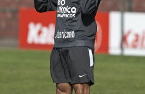 Roberto Carlos durante treinamento do Corinthians, realizado esta manh no Parque So Jorge. O prximo jogo do time pelo Campeonato Brasileiro 2010, ser dia 14/07, contra o Cear no Castelo, em Fortaleza; So Paulo, Brasil