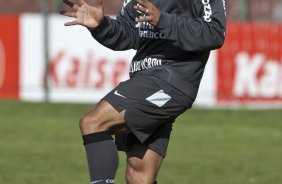 Roberto Carlos durante treinamento do Corinthians, realizado esta manh no Parque So Jorge. O prximo jogo do time pelo Campeonato Brasileiro 2010, ser dia 14/07, contra o Cear no Castelo, em Fortaleza; So Paulo, Brasil