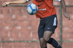 Danilo durante treinamento do Corinthians, realizado esta manh no Parque So Jorge. O prximo jogo do time pelo Campeonato Brasileiro 2010, ser dia 14/07, contra o Cear no Castelo, em Fortaleza; So Paulo, Brasil