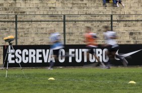 Jogadores durante o treino do Corinthians realizado esta manh no Parque So Jorge; o prximo jogo do time ser quarta-feira, dia 14/07, contra o Cear, no estdio Castelo, em Fortaleza pela 8 rodada do Brasileirao 2010