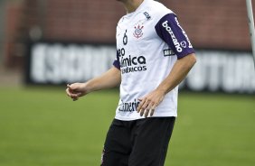 Alessandro durante o treino do Corinthians realizado esta tarde no Parque So Jorge; o prximo jogo do time ser quarta-feira, dia 14/07, contra o Cear, no estdio Castelo, em Fortaleza pela 8 rodada do Brasileirao 2010