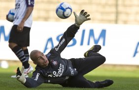 Julio Cesar durante o treino do Corinthians realizado esta tarde no Parque So Jorge; o prximo jogo do time ser quarta-feira, dia 14/07, contra o Cear, no estdio Castelo, em Fortaleza pela 8 rodada do Brasileirao 2010