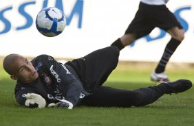 Julio Cesar durante o treino do Corinthians realizado esta tarde no Parque So Jorge; o prximo jogo do time ser quarta-feira, dia 14/07, contra o Cear, no estdio Castelo, em Fortaleza pela 8 rodada do Brasileirao 2010