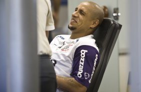 Roberto Carlos durante o treino do Corinthians, realizado esta tarde no Parque So Jorge. O prximo jogo do time, ser domingo, dia 25/07, contra o Guarani/Campinas, no estdio do Pacaembu, pela 11a rodada do Brasileiro 2010