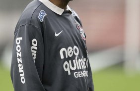 Ivair Jr., auxiliar de Adilson Batista durante o treino do Corinthians, realizado esta manh no Parque So Jorge. O prximo jogo do time, ser domingo, dia 01/08, contra o Palmeiras, no estdio do Pacaembu, pela 12. a rodada do Brasileiro 2010