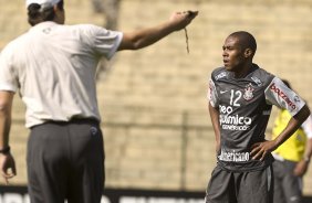 Adilson Batista e Elias durante o treino do Corinthians, realizado esta manh no Parque So Jorge. O prximo jogo do time, ser domingo, dia 01/08/2010, contra o Palmeiras, no estdio do Pacaembu, pela 12. a rodada do Brasileiro 2010