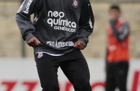 Elias do Corinthians durante treino realizado no Parque São Jorge