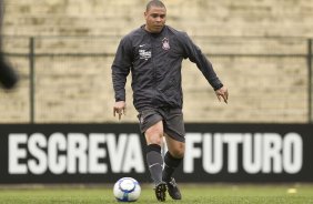 Ronaldo durante o treino do Corinthians, realizado esta manh no Parque So Jorge. O prximo jogo da equipe, ser domingo, dia 15/08/2010, contra o Ava, no estdio da Ressacada, em Florianopolis, pela 14. a rodada do Campeonato Brasileiro de 2010