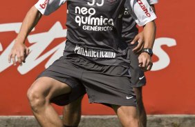 Paulo Andr que entra no lugar de William, amanh, durante o treino do Corinthians, realizado esta manh no Parque So Jorge. O prximo jogo da equipe, ser amanh, quarta-feira, dia 25/08, contra o Cruzeiro, no estdio Joo Havelange, em Uberlandia, pela 16. a rodada do Campeonato Brasileiro de 2010