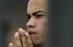 Dentinho durante o treino do Corinthians, realizado esta manh no Parque So Jorge. O prximo jogo da equipe, ser domingo, dia 29/08, contra o Vitoria/BA, no estdio do Pacaembu, pela 17. a rodada do Campeonato Brasileiro de 2010