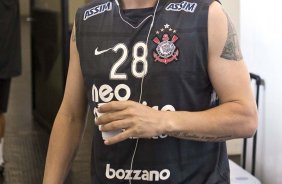 Chico nos vestirios antes da partida entre Corinthians x Vitoria/BA, vlida pela 17 rodada do Campeonato Brasileiro de 2010, serie A, realizada esta tarde no estdio do Pacaembu, em So Paulo. So Paulo, Brasil
