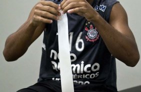 Jucilei nos vestirios antes da partida entre Corinthians x Vitoria/BA, vlida pela 17 rodada do Campeonato Brasileiro de 2010, serie A, realizada esta tarde no estdio do Pacaembu, em So Paulo. So Paulo, Brasil
