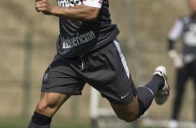 Roberto Carlos durante o treino do Corinthians, realizado esta manh no Parque So Jorge. O prximo jogo da equipe, ser amanh, sbado, dia 04/09, contra o Goias/GO, no estdio do Pacaembu, pela 19. a rodada do Campeonato Brasileiro de 2010