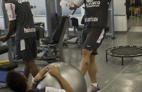 Ronaldo e Dentinho durante o treino do Corinthians, realizado esta manh no Parque So Jorge. O prximo jogo da equipe, ser amanh, sbado, dia 04/09, contra o Goias/GO, no estdio do Pacaembu, pela 19. a rodada do Campeonato Brasileiro de 2010