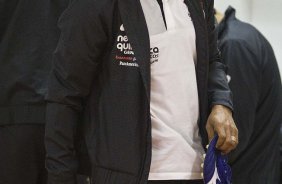 Roberto Carlos nos vestirios antes da partida entre Atltico-PR x Corinthians, vlida pela 20 rodada do Campeonato Brasileiro de 2010, serie A, realizada esta noite no estdio da Arena da Baixada, em Curitiba