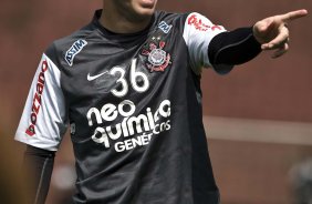 Bruno Cesar durante o treino do Corinthians, realizado esta manh no Parque So Jorge. O prximo jogo da equipe, ser amanh, sbado, dia 11/09, contra o Grmio, no Pacaembu, pela 21. a rodada do Campeonato Brasileiro de 2010