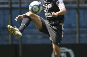 Paulo Andr durante o treino do Corinthians, realizado esta manh no Parque So Jorge. O prximo jogo da equipe, ser amanh, sbado, dia 11/09, contra o Grmio, no Pacaembu, pela 21. a rodada do Campeonato Brasileiro de 2010