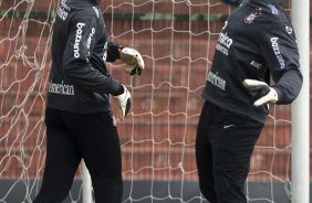 Rafael Santos e Julio Cesar durante o treino do Corinthians, realizado esta manh no Parque So Jorge. O prximo jogo da equipe, ser amanh, sbado, dia 11/09, contra o Grmio, no Pacaembu, pela 21. a rodada do Campeonato Brasileiro de 2010