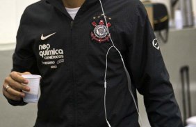 Leandro Castn nos vestirios antes da partida entre Corinthians x Grmio/Presidente Prudente, vlida pela 23 rodada do Campeonato Brasileiro de 2010, serie A, realizada esta noite no estdio do Pacaembu