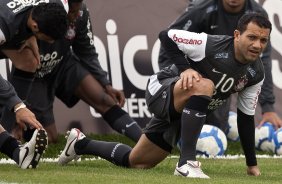 Iarley durante o treino do Corinthians, realizado esta tarde no CT Joaquim Grava, no Parque Ecolgico do Tiete. O prximo jogo da equipe, ser amanh, quarta-feira, dia 29/09, contra o Botafogo, no Pacaembu, pela 26. a rodada do Campeonato Brasileiro de 2010