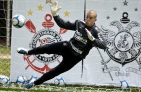 Julio Cesar durante o treino do Corinthians, realizado esta manh no CT Joaquim Grava, no Parque Ecolgico do Tiete. O prximo jogo da equipe, ser amanh, quarta-feira, dia 06/10, contra o Atltico-MG, na Arena do Jacar em Sete Lagoas/MG, pela 28. a rodada do Campeonato Brasileiro de 2010