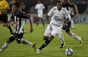 Durante a partida entre Atlético-MG x Corinthians, válida pela 28ª rodada do Campeonato Brasileiro de 2010, serie A, realizada esta noite no estádio Arena do Jacaré, em Sete Lagoas/MG