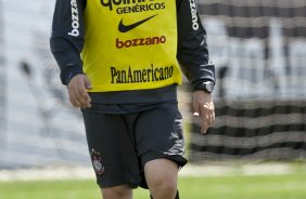 Chico durante o treino do Corinthians, realizado esta manh no CT Joaquim Grava, no Parque Ecolgico do Tiete. O prximo jogo da equipe, ser domingo dia 10/10, contra o Atltico-GO, no Pacaembu, pela 29. a rodada do Campeonato Brasileiro de 2010