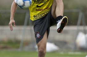 Leandro Castn durante o treino do Corinthians, realizado esta manh no CT Joaquim Grava, no Parque Ecolgico do Tiete. O prximo jogo da equipe, ser domingo dia 10/10, contra o Atltico-GO, no Pacaembu, pela 29. a rodada do Campeonato Brasileiro de 2010