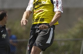 Leandro Castn durante o treino do Corinthians, realizado esta manh no CT Joaquim Grava, no Parque Ecolgico do Tiete. O prximo jogo da equipe, ser domingo dia 10/10, contra o Atltico-GO, no Pacaembu, pela 29. a rodada do Campeonato Brasileiro de 2010