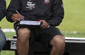 Fabio Carille, tcnico interino durante o treino do Corinthians, realizado esta tarde no CT Joaquim Grava, no Parque Ecolgico do Tiete. O prximo jogo da equipe, ser quarta-feira, dia 13/10, contra o Vasco/RJ, em So Janurio, ultimo jogo da 18. a rodada do Campeonato Brasileiro de 2010