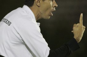 O técnico Fabio Carille do Corinthians durante partida válida pelo Campeonato Brasileiro série A realizado no estádio São Januário