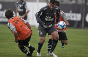 Ralf durante o treino do Corinthians, realizado esta tarde no CT Joaquim Grava, no Parque Ecolgico do Tiete. O prximo jogo da equipe, ser domingo, dia 17/10, contra o Guarani/SP, no Brinco de Ouro da Princesa, em Campinas, pela 30. a rodada do Campeonato Brasileiro de 2010