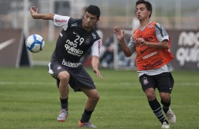 William Morais durante o treino do Corinthians contra o time sub-17, realizado esta tarde no CT Joaquim Grava, no Parque Ecolgico do Tiete. O prximo jogo da equipe, ser domingo, dia 17/10, contra o Guarani/SP, no Brinco de Ouro da Princesa, em Campinas, pela 30. a rodada do Campeonato Brasileiro de 2010