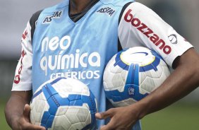 Elias durante o treino do Corinthians, realizado esta manh no Parque So Jorge. O prximo jogo da equipe, ser amanh, domingo, dia 17/10, contra o Guarani/SP, no Brinco de Ouro da Princesa, em Campinas, pela 30. a rodada do Campeonato Brasileiro de 2010