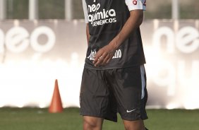 William Morais durante o treino do Corinthians, realizado esta tarde no CT Joaquim Grava no Parque Ecolgico. O prximo jogo da equipe ser domingo, dia 24/10, contra o Palmeiras no Pacaembu, pela 31. a rodada do Campeonato Brasileiro de 2010