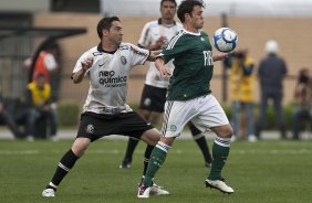 Chico e Kleber durante a partida entre Corinthians x Palmeiras, vlida pela 31 rodada do Campeonato Brasileiro de 2010, serie A, realizada esta tarde no estdio do Pacaembu