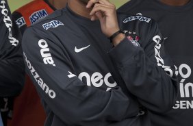 Dentinho durante o treino do Corinthians, realizado esta manh no CT Joaquim Grava no Parque Ecolgico. O prximo jogo da equipe ser quarta-feira, dia 03/11, contra o Ava, no Pacaembu, pela 33. a rodada do Campeonato Brasileiro de 2010