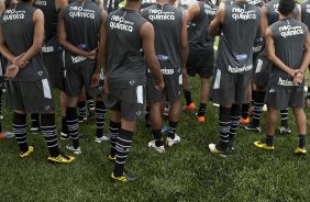 Jogadores durante o treino do Corinthians, realizado esta tarde no CT Joaquim Grava no Parque Ecolgico. O prximo jogo da equipe ser domingo, dia 07/11, contra o So Paulo, no Morumbi, pela 34. a rodada do Campeonato Brasileiro de 2010